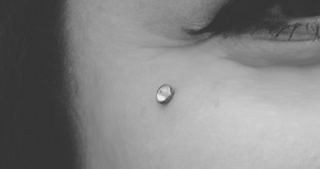 Surface hot sale dermal piercing